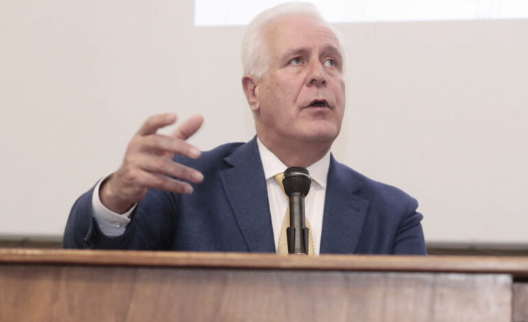 Sanità, Giani: “Siamo costretti ad alzare l’Irpef per chiudere il bilancio”