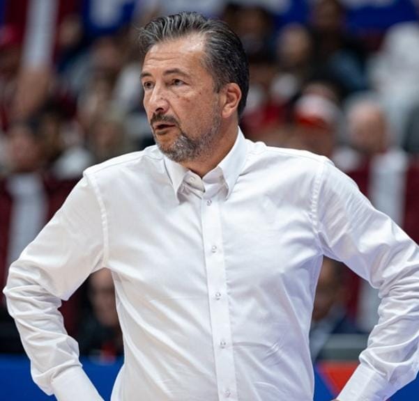 Virtus Bologna esonera Scariolo è nomina Luca Banchi allenatore