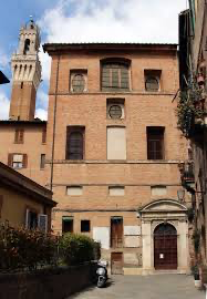 La comunità ebraica lancia la raccolta fondi per la sinagoga di siena e riceve un’ondata di messaggi antisemiti: scatta la denuncia