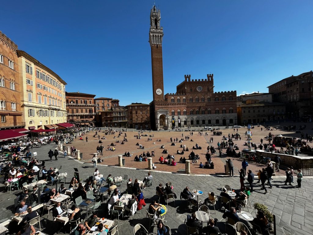 Pnrr, trenta milioni di euro a rischio in provincia. Più di quattro sono in ballo a Siena, oltre dieci in Val d’Elsa