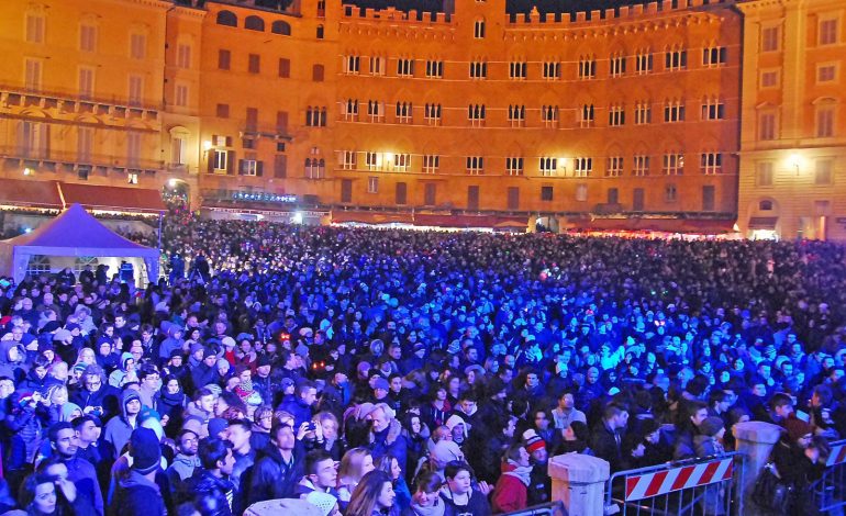 Capodanno, niente petardi in Piazza del Campo e vie limitrofe