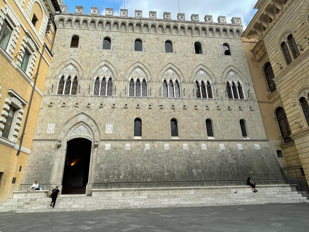 Mps vola in Borsa: il titolo chiude a +6,14% dopo le parole di Giorgetti