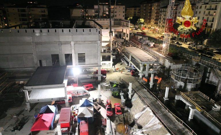 Strage sul lavoro a Firenze, trovato il corpo della quinta vittima