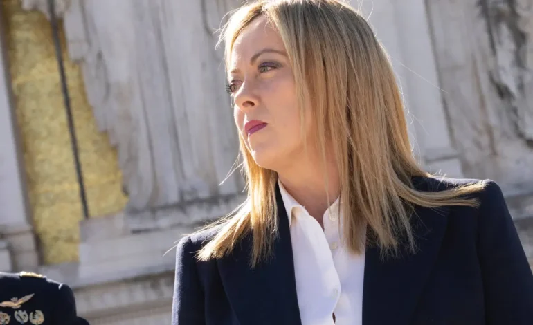 Meloni: “Mps non sia smembrata”. Il 2 settembre consiglio comunale straordinario sul tema