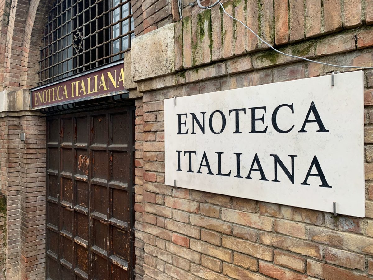 Bando per i bastioni di Fortezza, partecipa solo Enoteca italiana