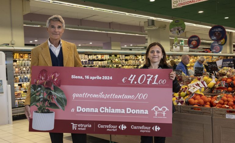 Le piante di Etruria Retail danno i loro frutti: dai supermercati Carrefour oltre 4mila euro per Donna chiama Donna