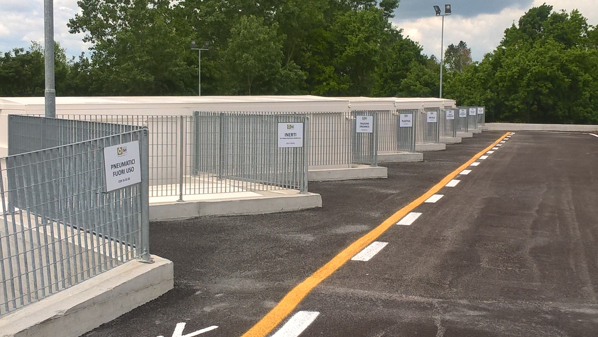 Conferimento dei rifiuti più semplice e agevole: Chiusdino e Radicondoli siglano l’accordo per l’accesso al centro di raccolta