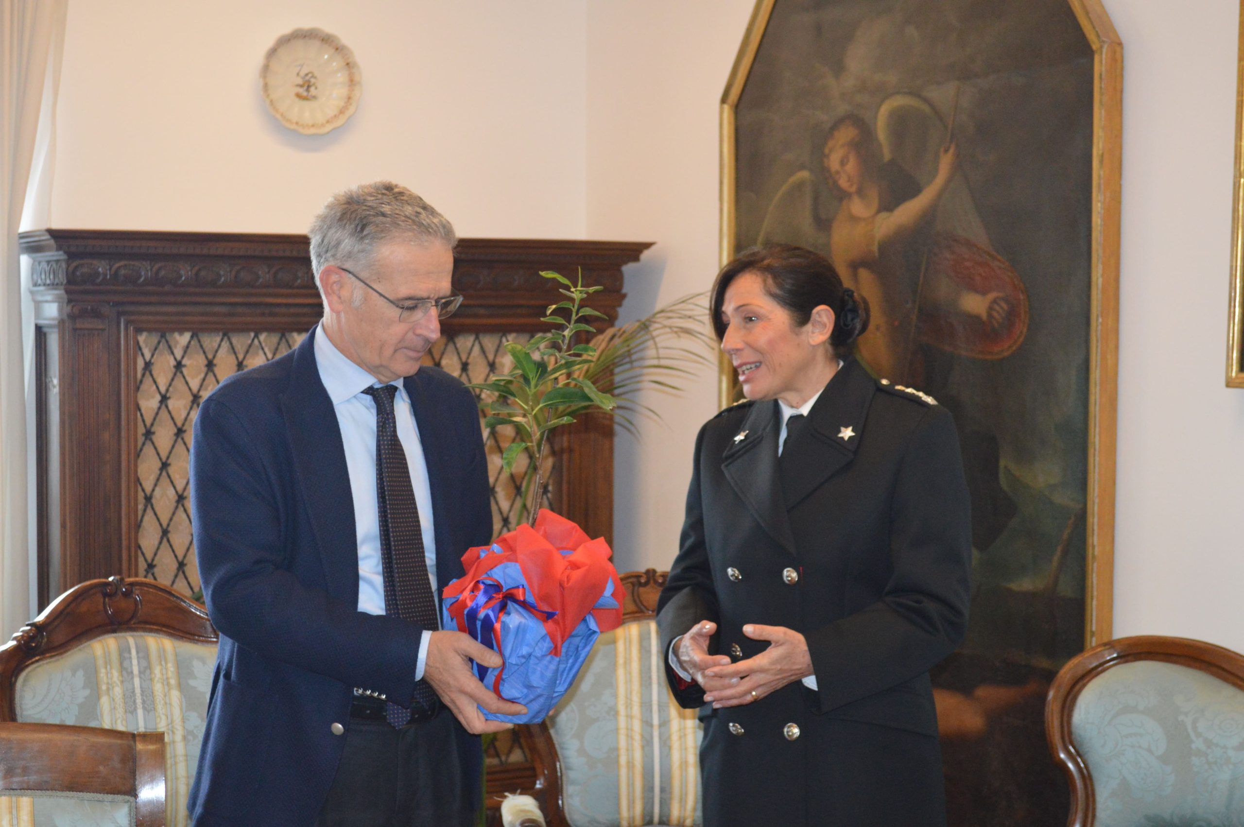 Carabinieri Forestali donano Albero di Falcone alla Procura di Siena