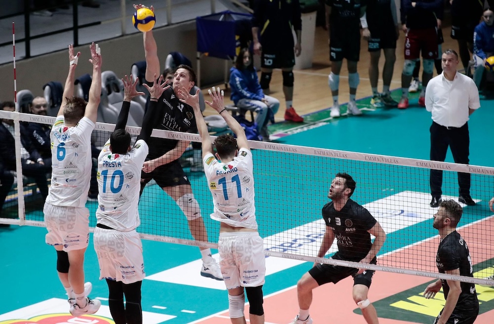 L’Emma Villas stende Pineto, rientra nei playoff e chiude al meglio il 2024