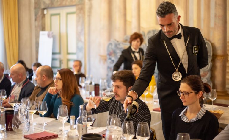 Enoteca Italiana Siena presente all’evento Wine&Siena con la masterclass “Dolce Alchimia: i segreti dei vini passiti”