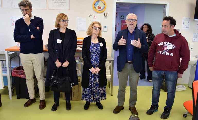 Scotte, Donazione di sangue di una rappresentanza di lavoratori Beko