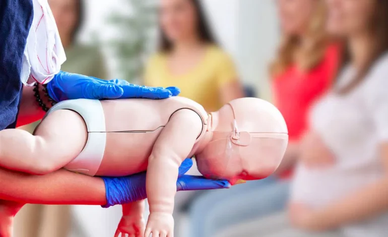 “Come ti salvo il cittino”: corso di prevenzione infortunistica e di pronto intervento per i bebè e i bambini da zero a sette anni in tutte e diciassette le Contrade 