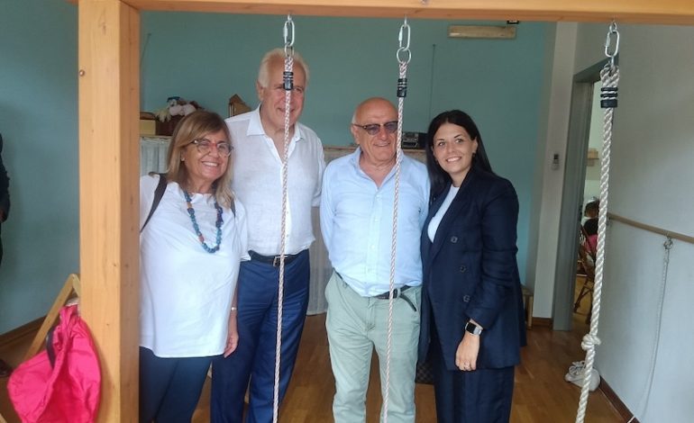 La visita del presidente della Regione Toscana, Eugenio Giani a Rapolano Terme fra servizi sociosanitari e scolastici