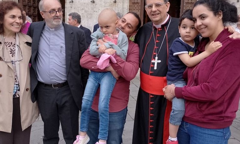 Non ce l’ha fatta Ikram, la bambina arrivata a Siena per curare il retinoblastoma