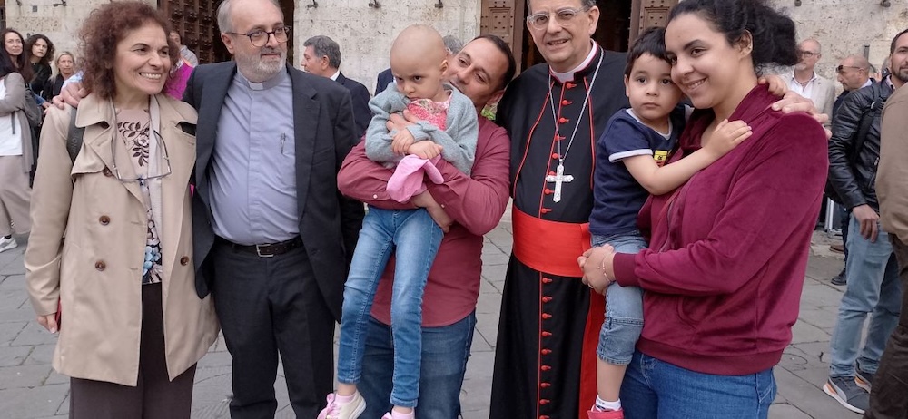 Non ce l’ha fatta Ikram, la bambina arrivata a Siena per curare il retinoblastoma
