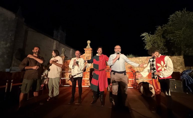 Conclusa la XXXII edizione della Festa Medievale di Monteriggioni con un gran finale tra spettacoli di elevata qualità e fuochi d’artificio