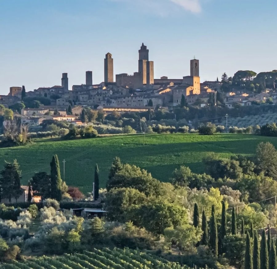 San Gimignano sotto le stelle: musica, lirica e cinema nella rassegna “Accade d’estate”