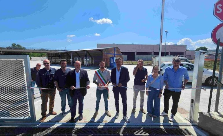 Inaugurato il nuovo centro di raccolta di Montalcino. “Un investimento per l’ambiente e per il benessere della nostra comunità”