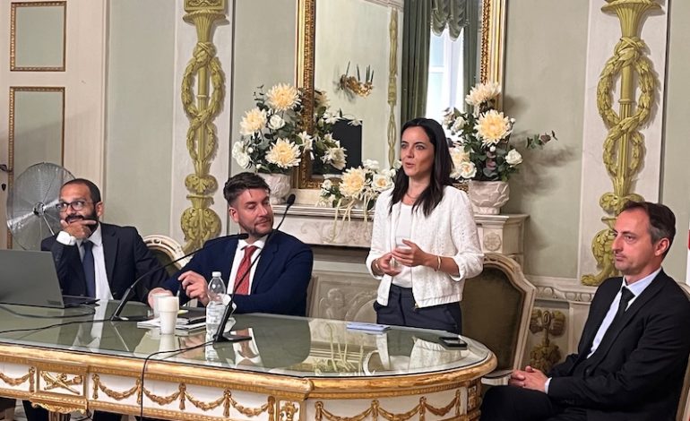 Incontro e confronto tra i Sindaci e Poste Italiane. Approfondimento sulle opportunità degli sportelli unici multifunzionali e le ricadute sul territorio senese