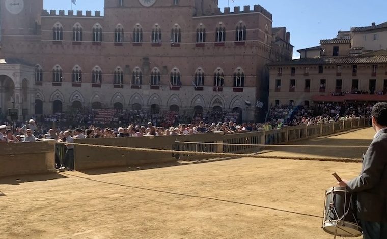 Palio 16 agosto, l’ordine ai canapi per le prove