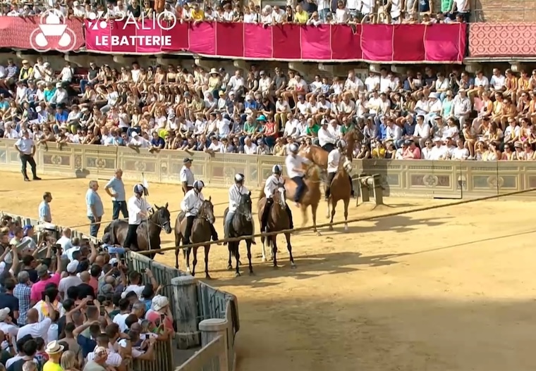 Palio dell’Assunta, la terza batteria – VIDEO