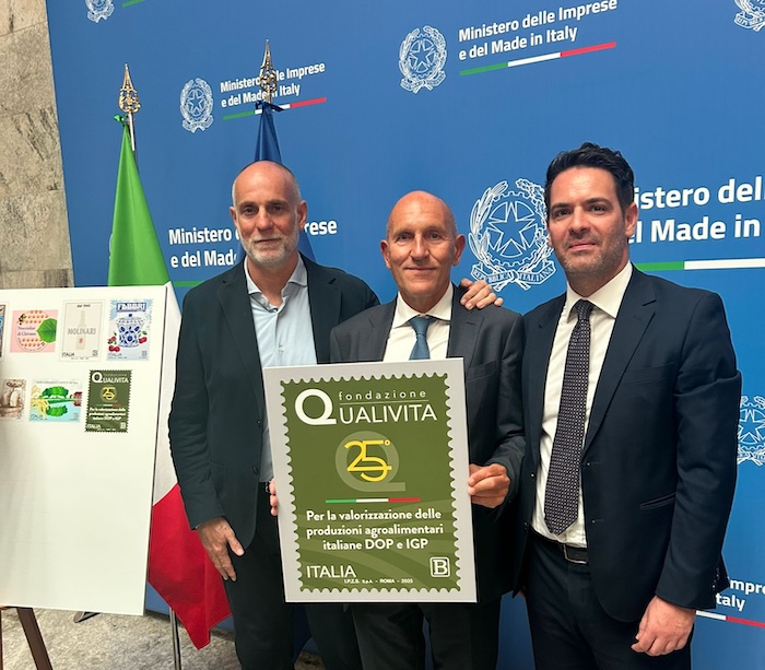 Qualivita, un francobollo per i 25 anni. Da Siena a Roma, un riconoscimento alla cultura delle indicazioni