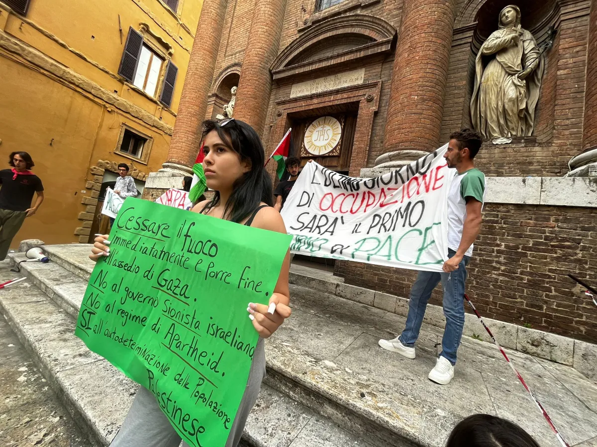 “Sì ai due popoli, due stati”: in consiglio comunale via libera al documento su Israele e Palestina