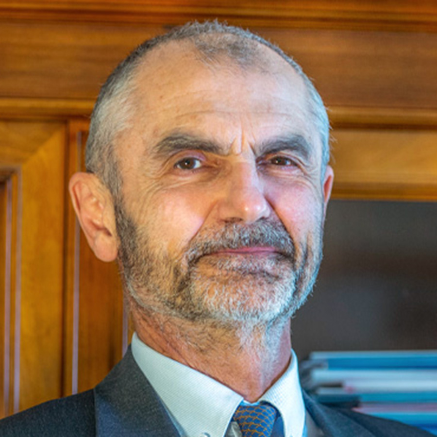 Il Rettore Roberto Di Pietra si congratula con il dottor Paolo Angelini, nominato nuovo Direttore Generale della Banca d’Italia