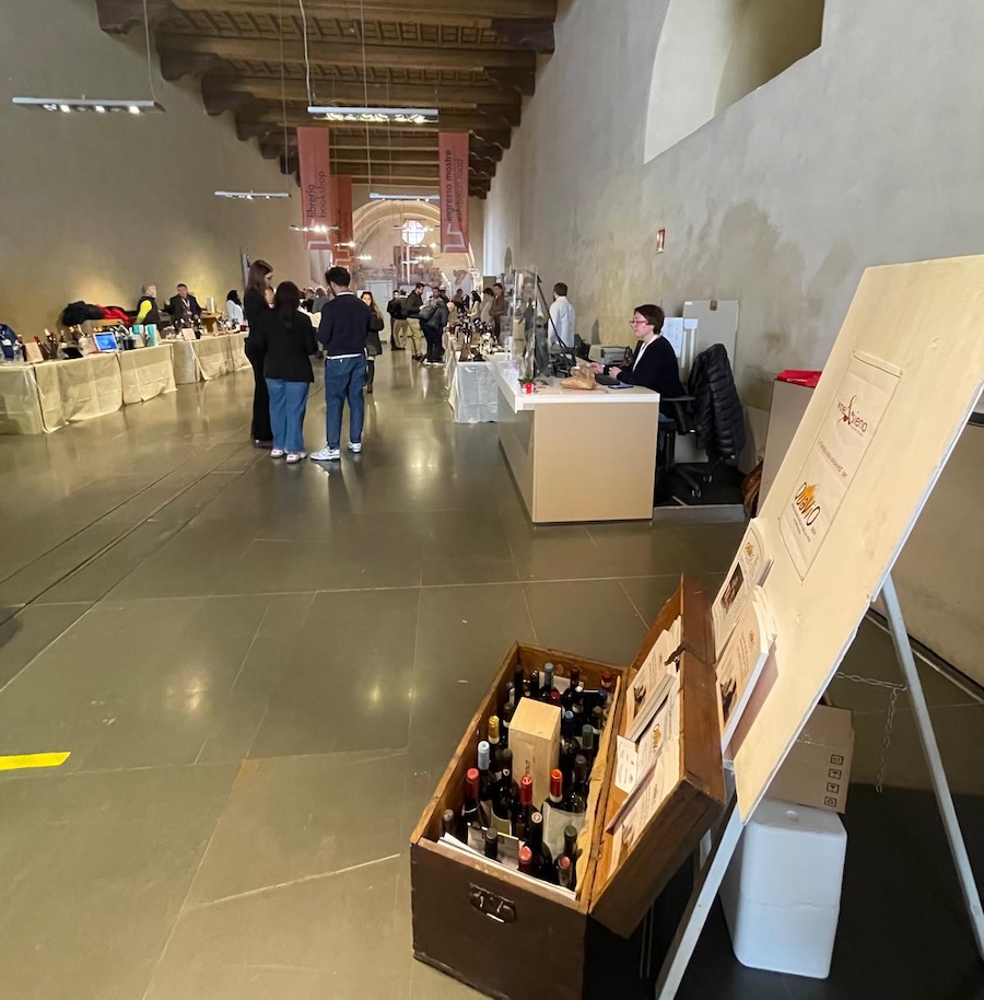 Wine&Siena, le 108 bottiglie raccolte da QuaViO all’asta il 10 aprile