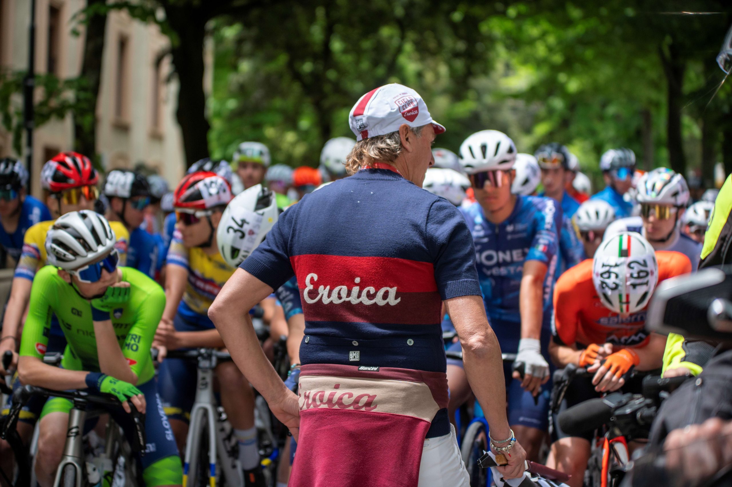 Eroica Juniores, la vigilia: la sfida dei giovani sulle strade bianche della Toscana in diretta su Canale 3 Toscana