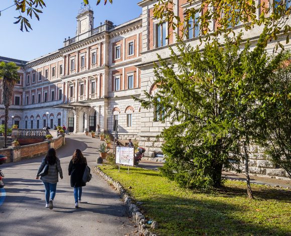 Aperte le iscrizioni alla Summer School “Nuove prospettive sull’insegnamento delle materie classiche nella scuola”