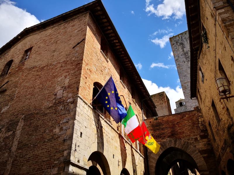 San Gimignano: domani la presentazione del libro “Tra strada e civiltà” dedicato a sicurezza stradale e rispetto dei ciclisti