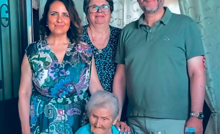 Erina Barellini festeggia 103 anni: gli auguri del Comune di Monteriggioni
