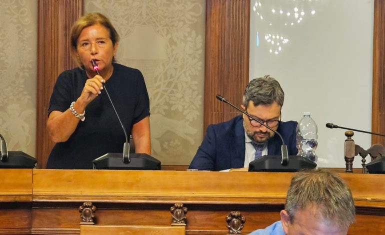 Il Consiglio comunale approva i tre atti relativi alla Tari 2026