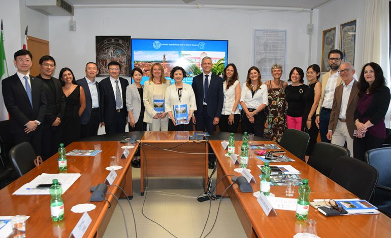 Aou Senese e Unisi firmano protocollo di collaborazione internazionale con la Shanghai University of Medicine & Health Sciences