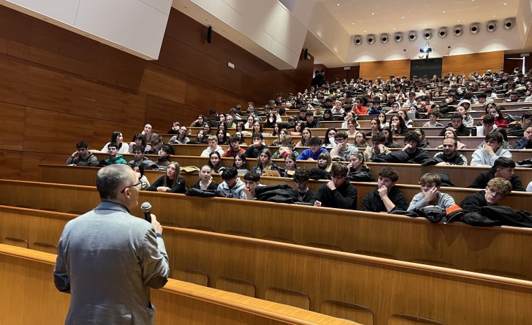 Scuola estiva di orientamento, 75 studentesse e studenti alla scoperta dell’Ateneo