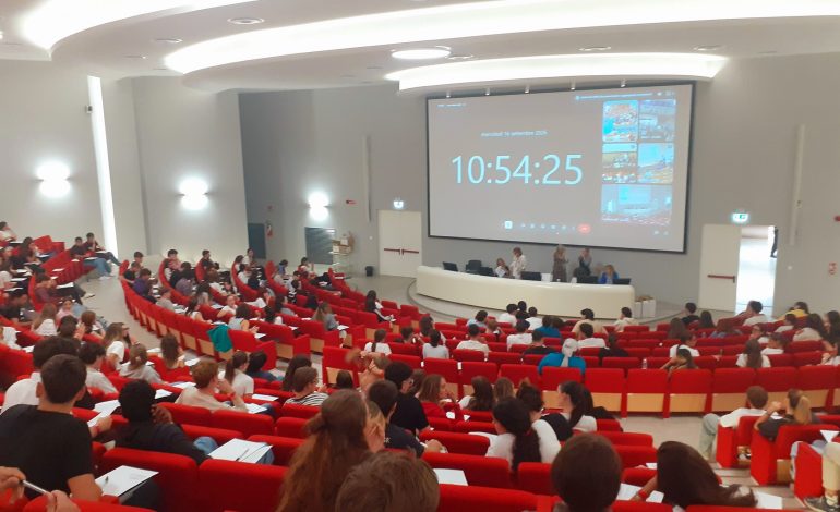 Professioni sanitarie, record di partecipanti al test per l’ammissione