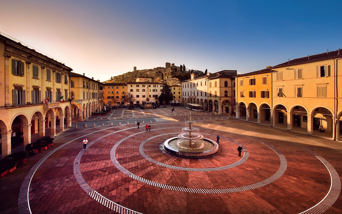 Turismo, Colle cresce da marzo a giugno: ospiti +6,3%, pernottamenti +1,5%
