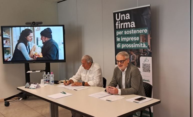 Commercio, la crescita del web “brucia” 63 milioni di euro in provincia di Siena