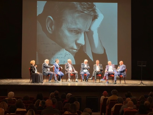 “Zeffirelli – L’ultima opera”, al via il 30° anniversario del Terra di Siena International Film Festival