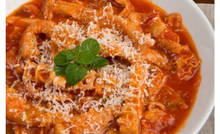 “Tra Borghi e Cantine” fa tappa ad Asciano con i maccheroni di nonna Maria