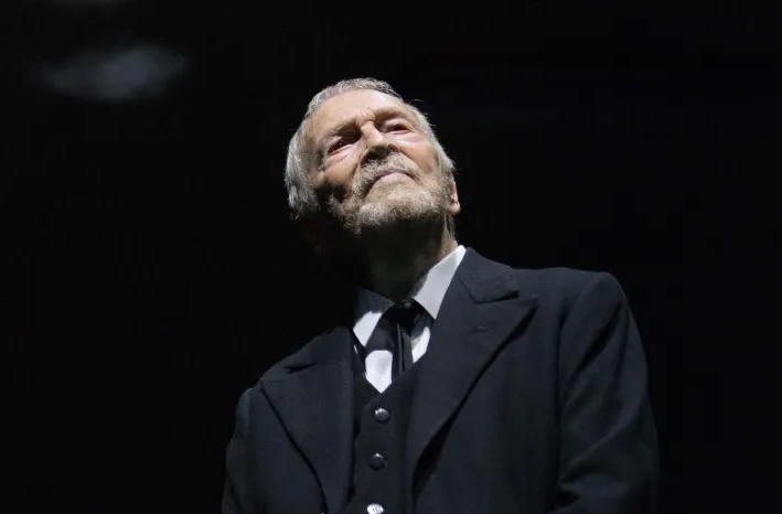 “Prima del temporale”, Umberto Orsini e Massimo Popolizio raccontano il tempo, la memoria e i fantasmi del passato